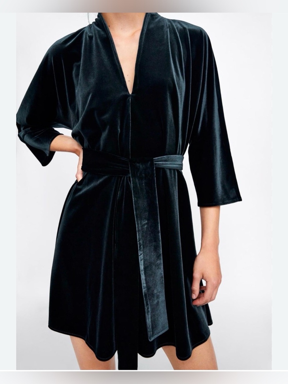 Zara Women's Velvet green dress - size M